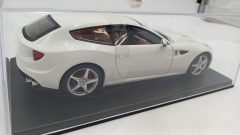 Ferrari FF 2011 1/24, senza scatola originale - foto 2