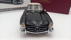 CMC Mercedes Benz 300 SL Roadster (W 198 II) 1957/63 1/18 - foto 2