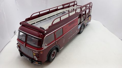 CMR Fiat Bartoletti 642 RN2 Ferrari Transporter 1957 1/18