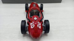 CMR Ferrari Dino 246 F1 Argentinian GP 1958 1/18 - foto 5