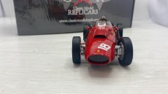 CMR Ferrari Dino 246 F1 P. Hill GP Monza 1958 1/18 - foto 2