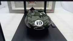 CMR Jaguar D-Type Winner 12h Sebring 1955 1/18 - foto 2