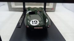 CMR Jaguar D-Type Winner 12h Sebring 1955 1/18 - foto 5