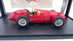 CMR Ferrari 500 F2 Works Prototype 1953 1/18 - foto 4