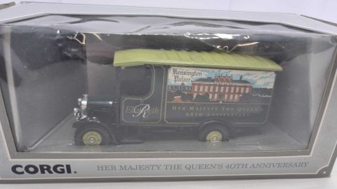 Corgi Kensington Palace Thornycroft Van 40 TH anniversary 1/50