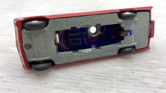 Corgi Toys Superior Ambulance on Cadillac Chassis 1/43, senza scatola originale, alcuni pezzi mancanti, vernice rovinata - foto 2