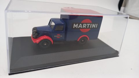 Corgi Ford Martini 1/43, senza scatola originale