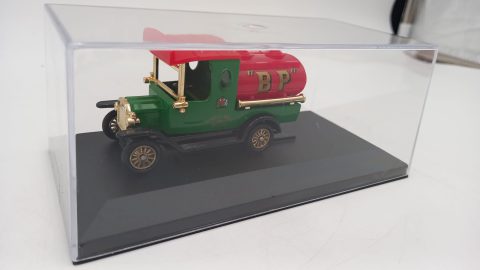 Corgi Model T Ford Tanker BP 1/64, senza scatola originale