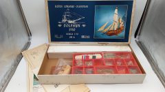 Corel Dolphin 1750 Ketch Olandese 1/50, nave in legno in kit di montaggio, confezione lievemente usurata - scala 1:50