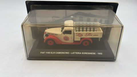 Fiat 1100 ELR Camioncino Latteria Soresinese 1952 1/43, confezione ingiallita