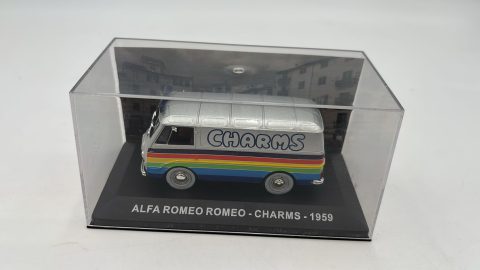 Alfa Romeo Romeo Charms 1959 1/43 senza scatola originale
