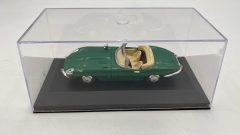 Jaguar E Cabriolet 1961 1/43 senza scatola originale, manca specchio sinistro - scala 1:43