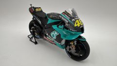 Yamaha Petronas SRT YZR-M1 Valentino rossi 1/12, MotoGP 2021,  senza scatola originale - foto 2