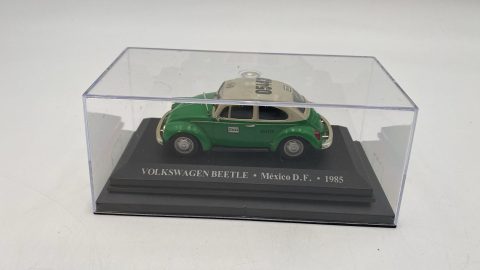 Volkswagen Beetle Mexico D.F. Taxi 1985 1/43 senza scatola originale