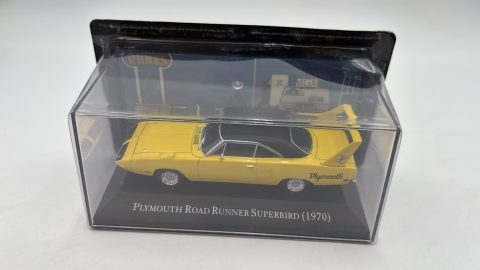 Plymouth Road Runner Superbird 1970 1/43