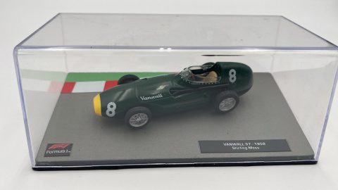 Vanwall 57 S.Moss 1958 1/43 senza scatola originale
