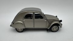 Citroen 2CV A 1/24,  senza scatola originale - foto 2
