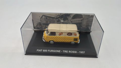Fiat 600 Furgone Tre Rossi 1957 1/43 senza scatola originale