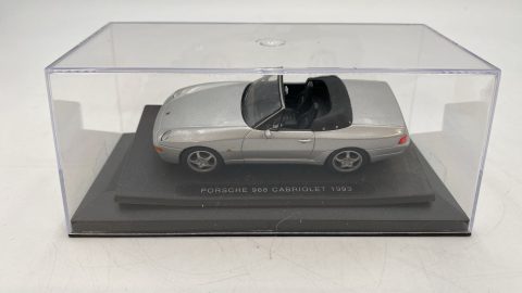 Porsche 968 Cabriolet 1993 1/43 senza scatola originale