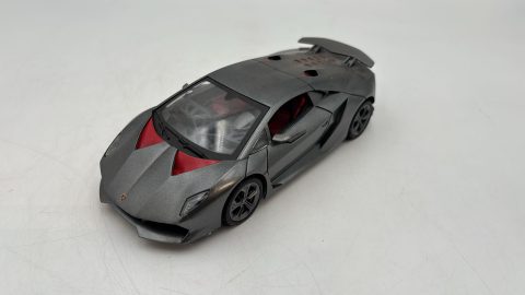 Lamborghini Sesto Elemento 1/24 senza scatola