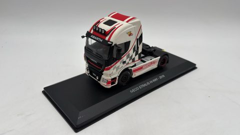 Iveco Stralis Hi-Way 2016 1/43 senza scatola originale