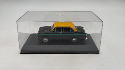 Hindustan Ambassador Taxi 1/43 senza scatola originale