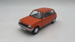 Renault 5 1/24 senza scatola originale - scala 1:24
