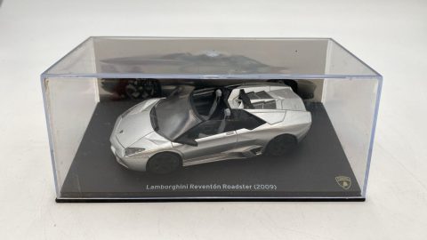 Lamborghini Reventon Roadster 2009 1/43 senza scatola originale