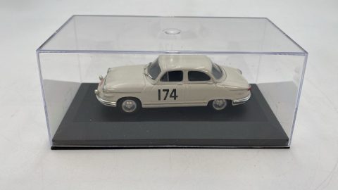 Panhard PL17 1/43 senza scatola originale