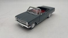 Opel Rekord A 1/24 senza scatola originale - scala 1:24