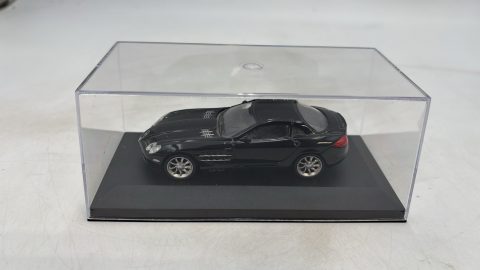 Mercedes SLR McLaren 1/43 senza scatola originale