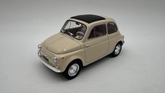 Fiat 500D 1/24,  senza scatola originale - scala 1:24