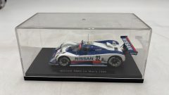 Nissan R88C 24h Le Mans 1988 1/43 senza scatola originale, teca scheggiata - scala 1:43
