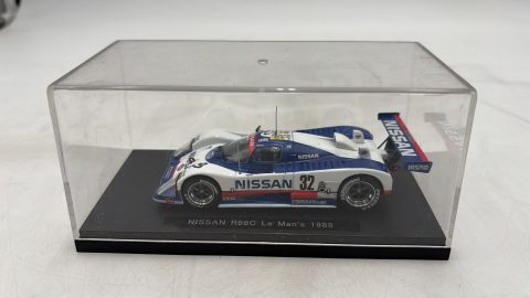 Nissan R88C 24h Le Mans 1988 1/43 senza scatola originale, teca scheggiata