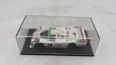 Porsche 962 C 24h Le Mans 1993 1/43 senza scatola originale, Adesivo bandiera tedesca leggermente rovinato - scala 1:43