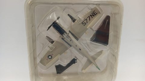 Aereo Militare A-1H Skyraider 1/120