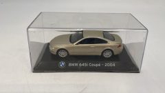 BMW 645i Coupe 2004 1/43 senza scatola originale, mancano specchi - scala 1:43