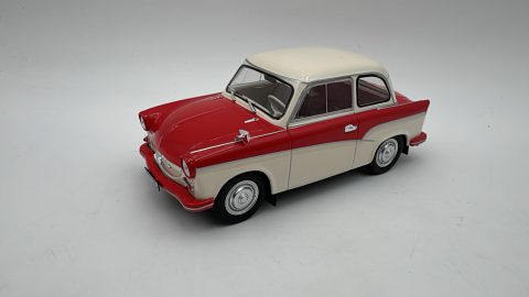 Trabant P50 1/24,  senza scatola originale