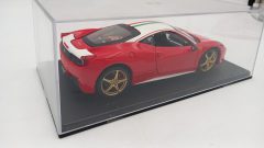 Ferrari 458 Italia Lauda 2013 1/24, teca segnata, senza scatola originale - foto 3