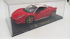 Ferrari 458 Italia Lauda 2013 1/24, teca segnata, senza scatola originale - scala 1:24