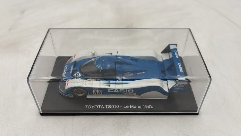 Toyota TS010 24h Le Mans 1992 1/43 senza scatola originale