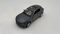 Maserati Levante 1/32 senza scatola originale - scala 1:32