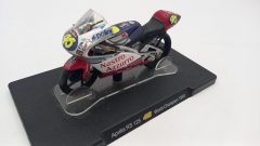 Aprilia RS 125 Valentino Rossi World Champion 1997 1/18, senza scatola originale - scala 1:18