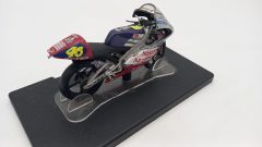 Aprilia RS 125 Valentino Rossi World Champion 1997 1/18, senza scatola originale - foto 2