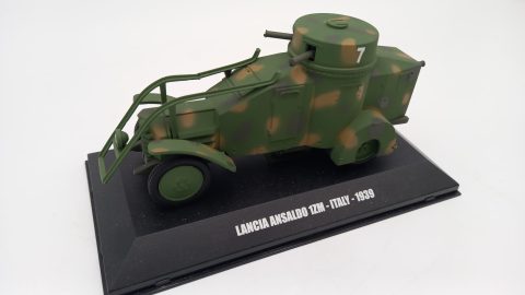 Lancia Ansaldo 1ZM Italy 1939 1/43, un particolare incollato, senza scatola originale