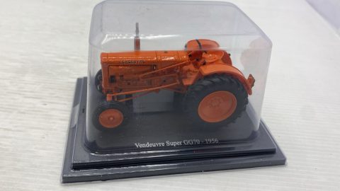 Vendeuvre Super GG70 1956 1/43