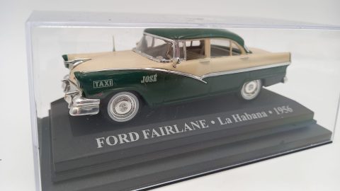 Ford Fairlane Taxi La Habana 1956 1/43, senza scatola originale