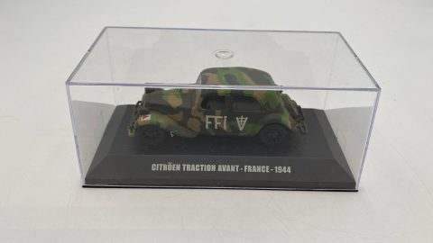 Citroen Traction Avant France 1944 1/43 senza scatola originale