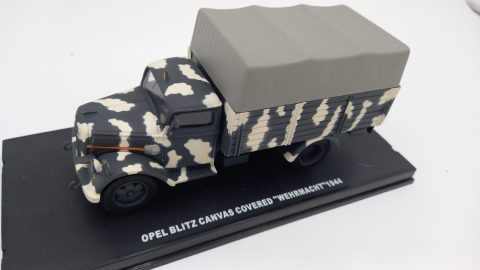 Opel Blitz Canvas covered Wehrmacht 1944 1/43, senza scatola originale