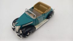 Ford Convertible Sedan 1937 1/32, senza scatola originale - scala 1:32